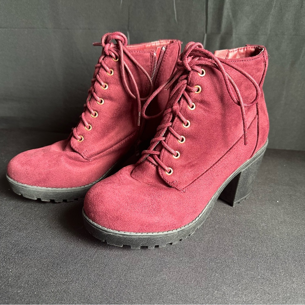 TOP Moda Maroon Lace-Up Chunky Heel Boots
